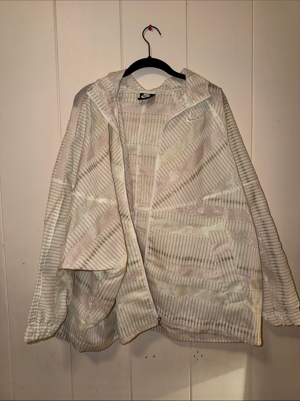 Nike Women's White & Beige Striped Hooded Jacket